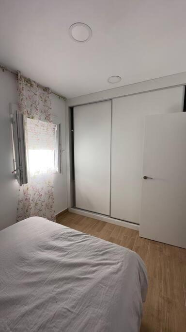 Rockside Residentes Suites La Linea La Línea de la Concepción Zewnętrze zdjęcie