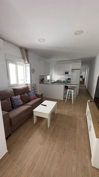 Rockside Residentes Suites La Linea La Línea de la Concepción Zewnętrze zdjęcie